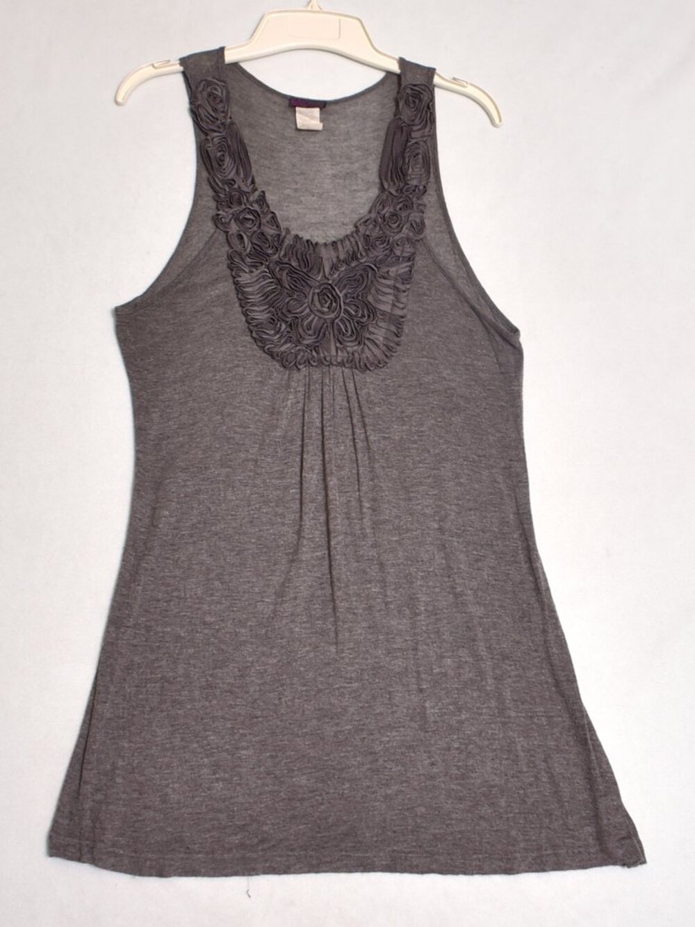 Agenda Women's Shirt Tank Top Size Medium Embellished Grey